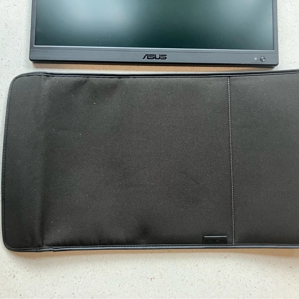 ASUS Gray Laptop Screen